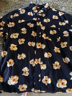 J. Crew Navy Short-Sleeve Floral Button-Down Shirt